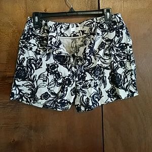 LOFT 4-inch Inseam Linen Shorts